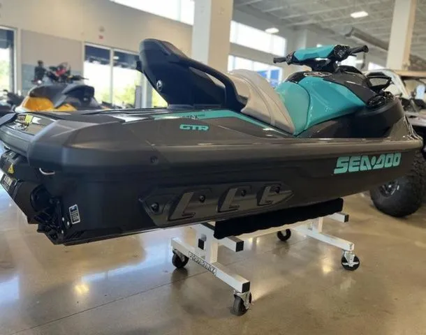 Slide: The Image of Sea-Doo GTR 230 ROTAX 1630 ACE 230 2026 - 13