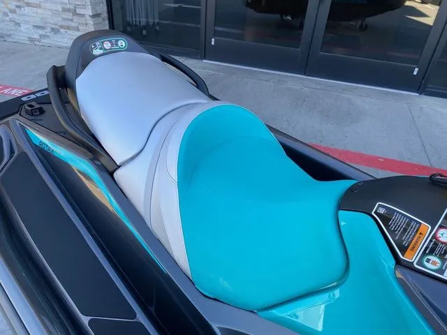 Slide: The Image of Sea-Doo GTR 230 ROTAX 1630 ACE 230 2026 - 15