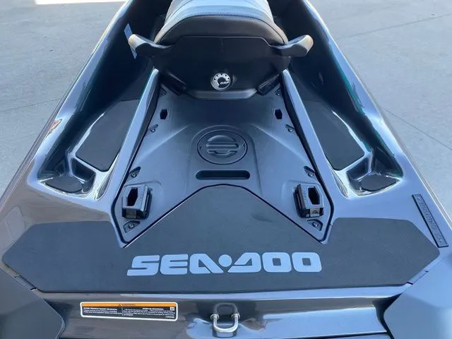 Slide: The Image of Sea-Doo GTR 230 ROTAX 1630 ACE 230 2026 - 16