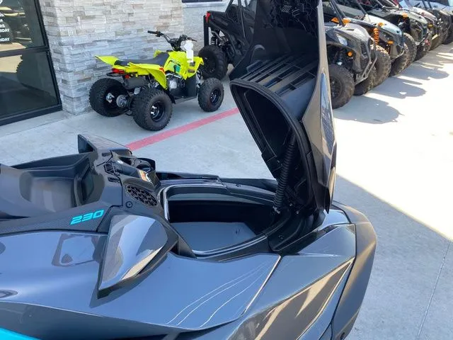 Slide: The Image of Sea-Doo GTR 230 ROTAX 1630 ACE 230 2026 - 19