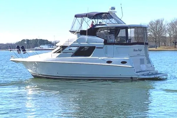 Slide: The Image of Silverton 392 Motor Yacht 2000 - 2