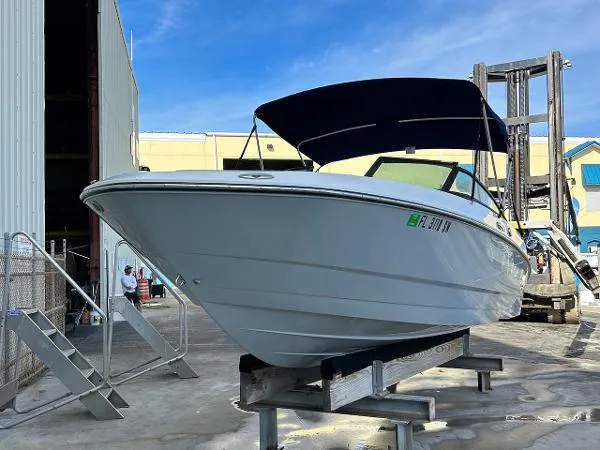 Slide: The Image of Monterey M-225 2021 - 4