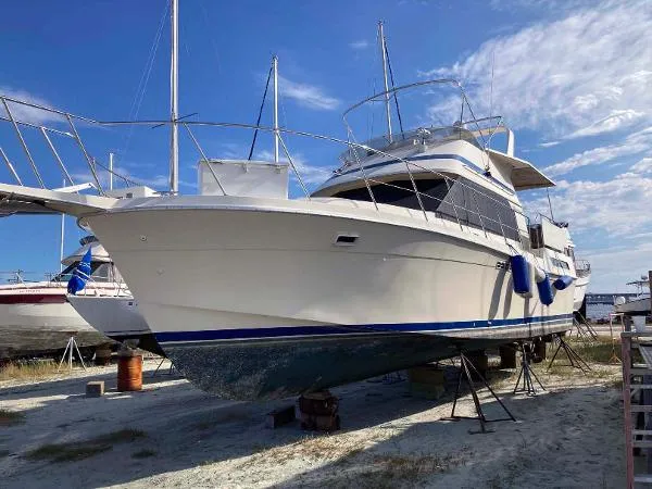 Slide: The Image of Chris-Craft Catalina 1987 - 2