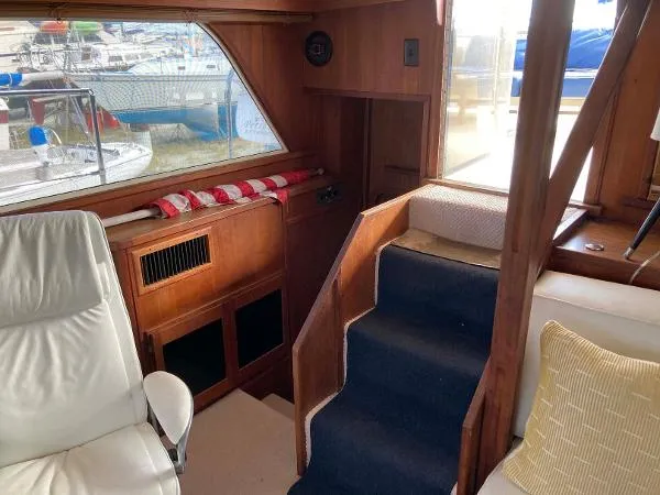 Slide: The Image of Chris-Craft Catalina 1987 - 9