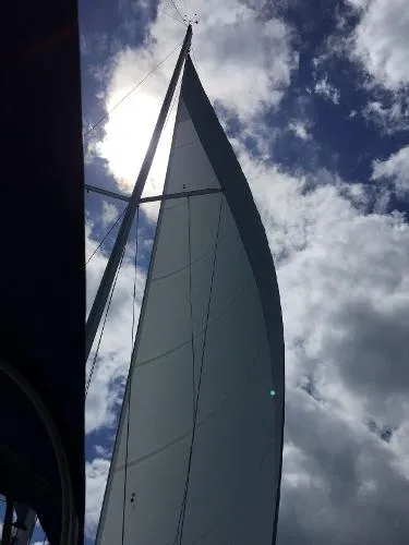 Slide: The Image of Beneteau 331 2001 - 10