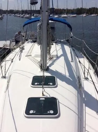 Slide: The Image of Beneteau 331 2001 - 7