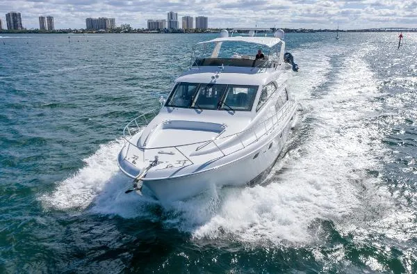 Slide: The Image of Hatteras 63 Raised Pilothouse Motor Yacht 2002 - 1