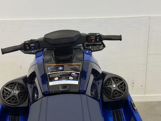 Slide: The Image of Yamaha VX Cruiser HO 2026 - 13