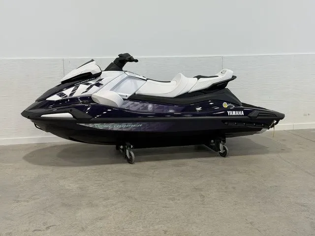 Slide: The Image of Yamaha VX Cruiser HO 2026 - 8