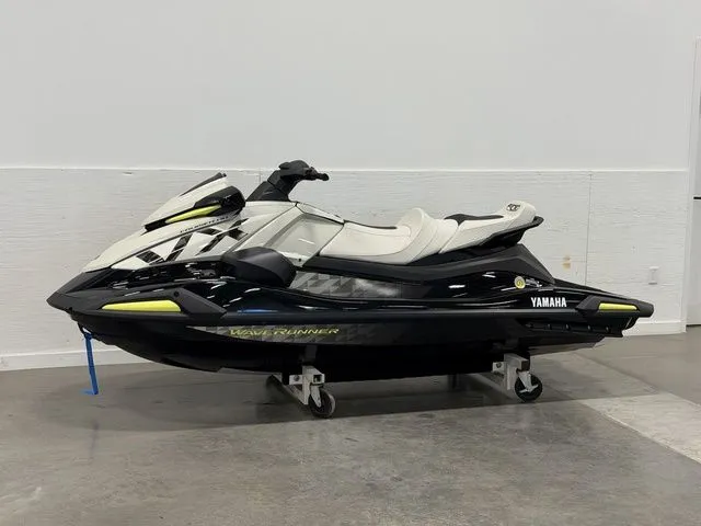 Slide: The Image of Yamaha VX 2026 - 8