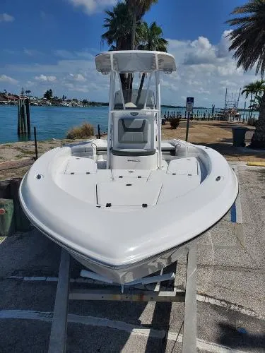 Slide: The Image of Aquasport 230 Pro Bay 2023 - 2