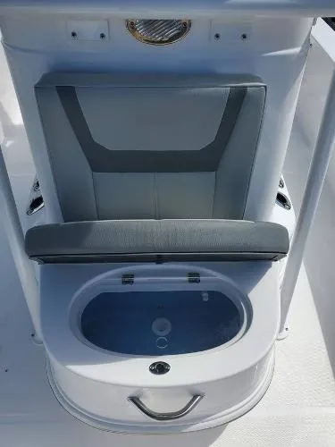 Slide: The Image of Aquasport 230 Pro Bay 2023 - 6