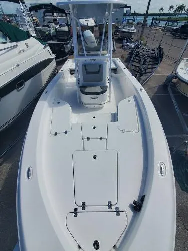 Slide: The Image of Aquasport 230 Pro Bay 2023 - 7
