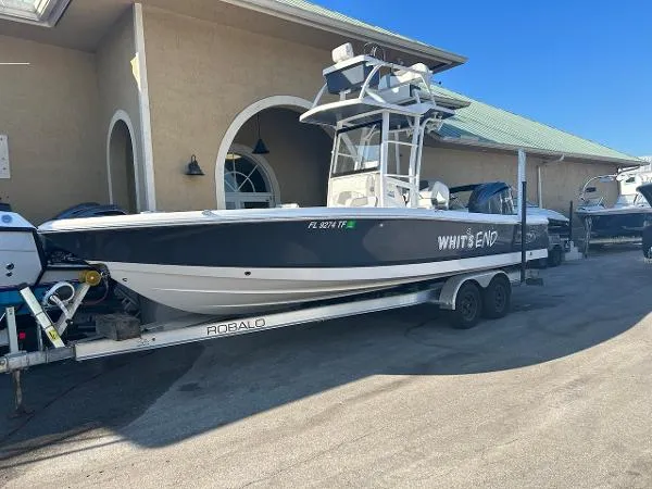 Slide: The Image of Robalo 246 Cayman SD 2022 - 1