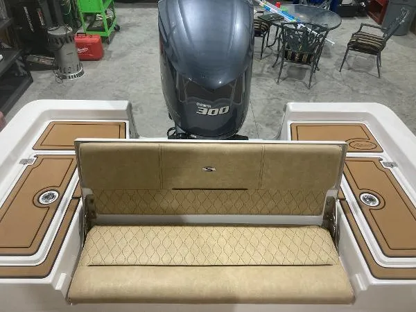 Slide: The Image of Sportsman Masters 247 Bay Boat 2020 - 11