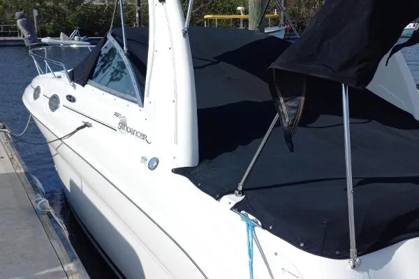 Slide: The Image of Sea Ray 260 2004 - 1