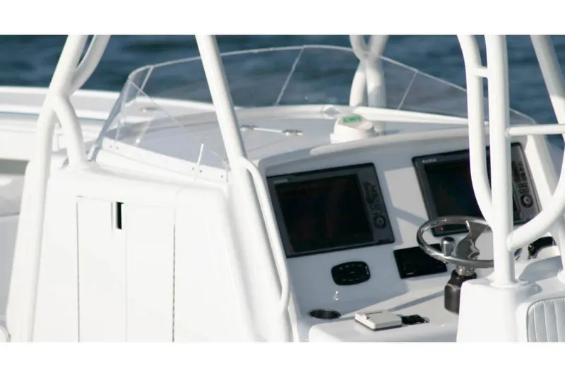 Slide: The Image of Yellowfin 39 2015 - 4