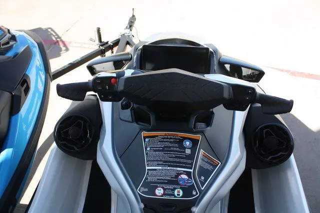 Slide: The Image of Sea-Doo GTX Limited 325 2026 - 3