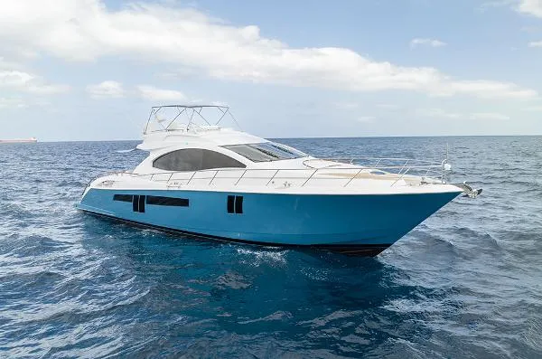 Slide: The Image of Lazzara Yachts 78 LSX 2010 - 0