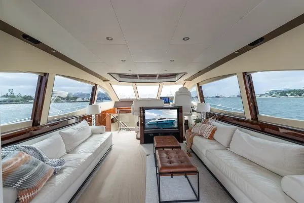 Slide: The Image of Lazzara Yachts 78 LSX 2010 - 7