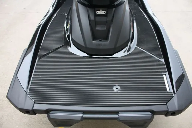 Slide: The Image of Yamaha VX1900C-CB 2026 - 7