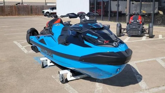 Slide: The Image of Sea-Doo RXT-X 2026 - 4