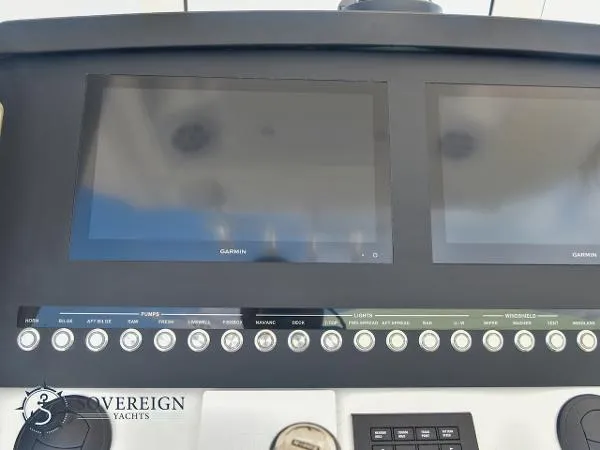Slide: The Image of Regulator Marine 34 2023 - 9