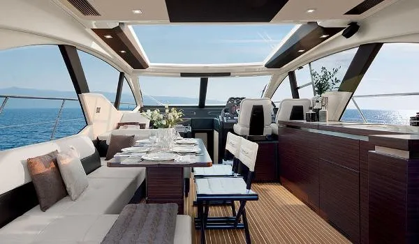 Slide: The Image of Azimut 55S 2014 - 7