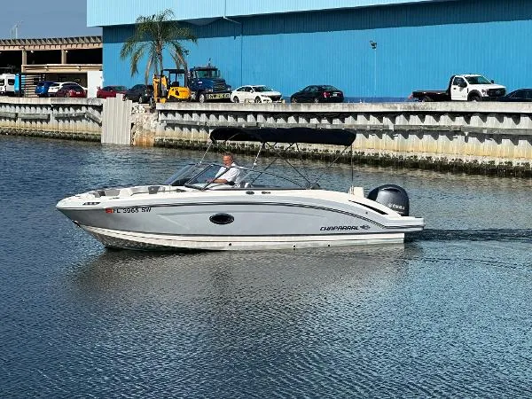 Slide: The Image of Chaparral 230 Suncoast 2021 - 0