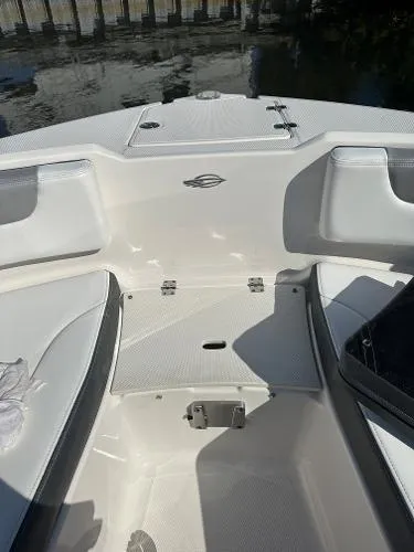 Slide: The Image of Chaparral 230 Suncoast 2021 - 11