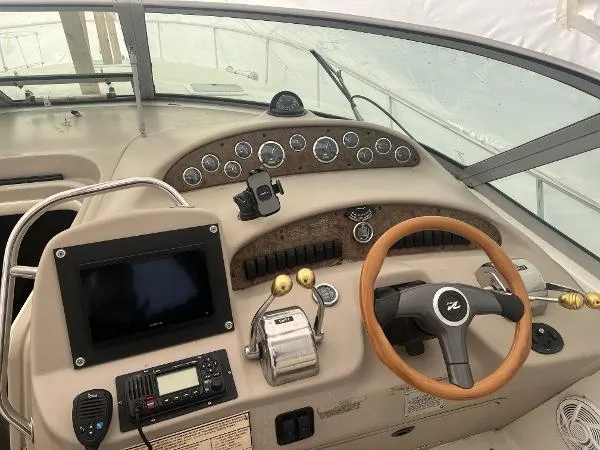 Slide: The Image of Sea Ray 340 Sundancer 2000 - 6