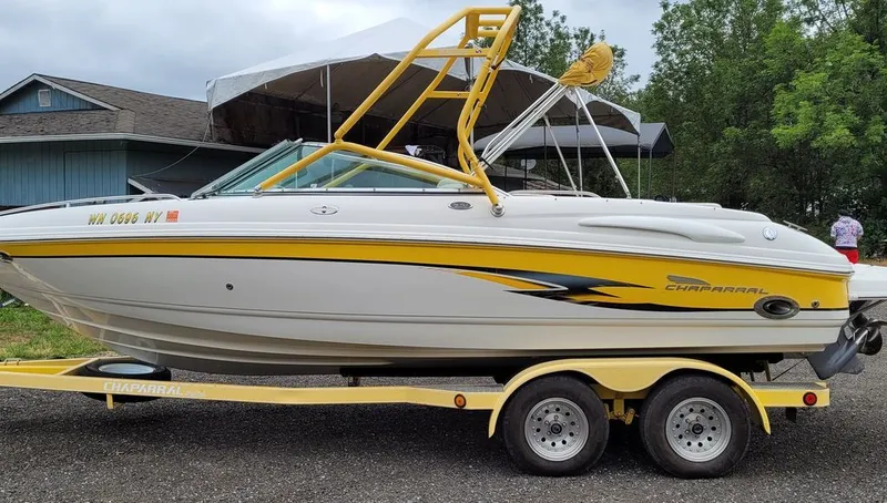 Slide: The Image of Chaparral 220 SSi 2003 - 15