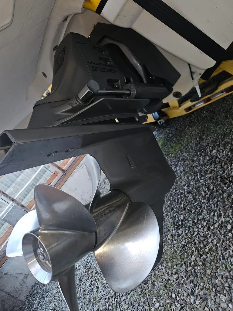 Slide: The Image of Chaparral 220 SSi 2003 - 19