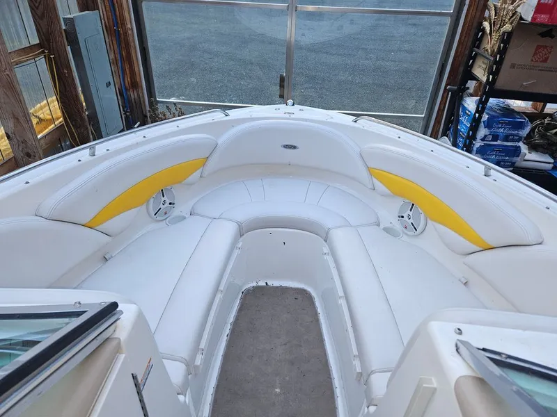 Slide: The Image of Chaparral 220 SSi 2003 - 8