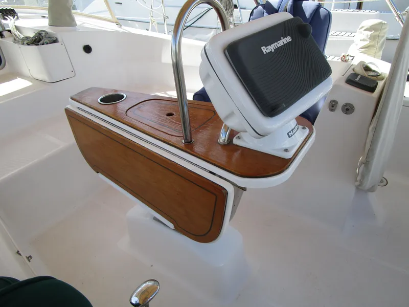 Slide: The Image of Hunter 40 2014 - 11