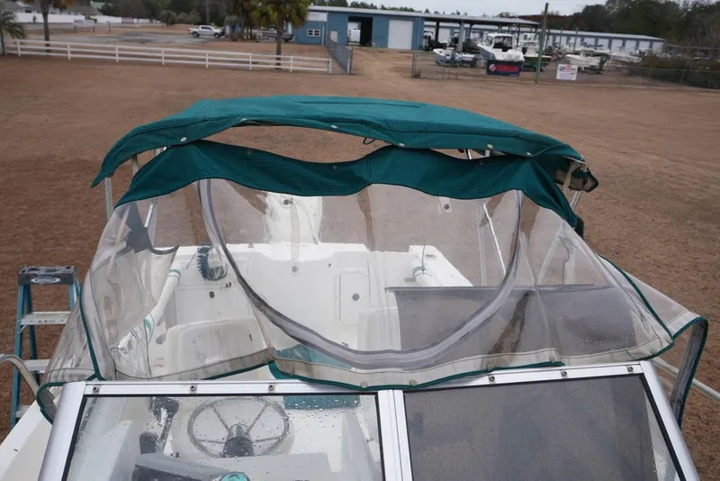 Slide: The Image of Aquasport 225 Explorer 2000 - 3