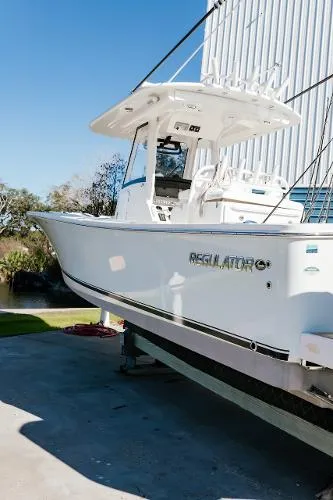 Slide: The Image of Regulator Marine 34 2021 - 7