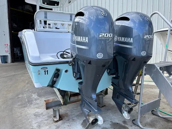 Slide: The Image of Century 2600 Center Console 2023 - 4