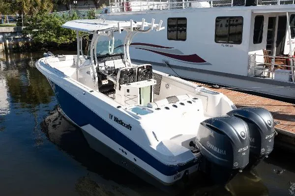 Slide: The Image of Wellcraft 262 Fisherman 2019 - 4