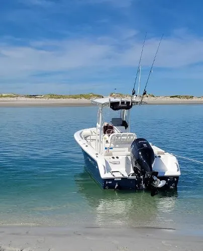 Slide: The Image of Sea Hunt Ultra 225 2012 - 1