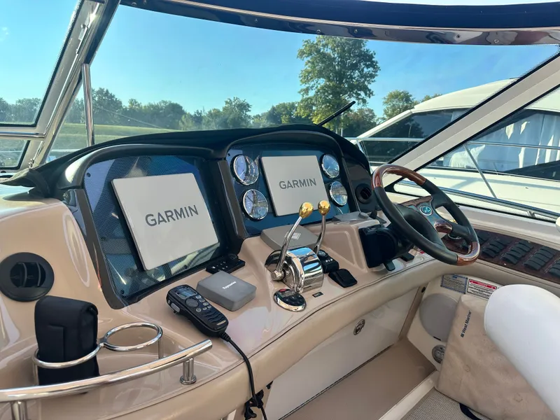 Slide: The Image of Sea Ray 52 Sundancer 2006 - 20