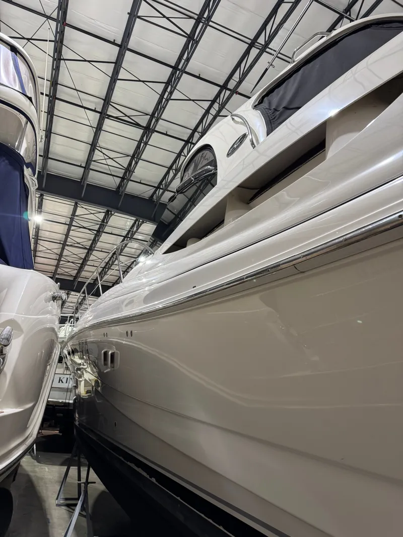 Slide: The Image of Sea Ray 52 Sundancer 2006 - 5