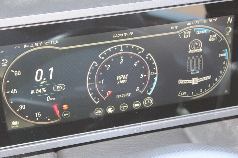 Slide: The Image of 2020 Malibu Wakesetter 25 LSV dashboard display showing speed, RPM, and ballast settings. - 10