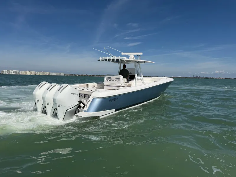 Slide: The Image of Intrepid 375 Nomad FE 2020 - 5