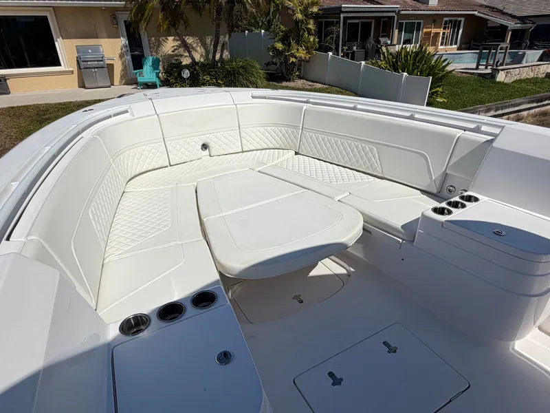 Slide: The Image of Intrepid 375 Nomad FE 2020 - 52