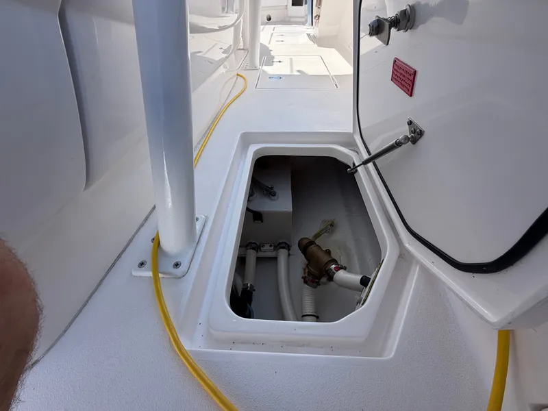 Slide: The Image of Intrepid 375 Nomad FE 2020 - 65