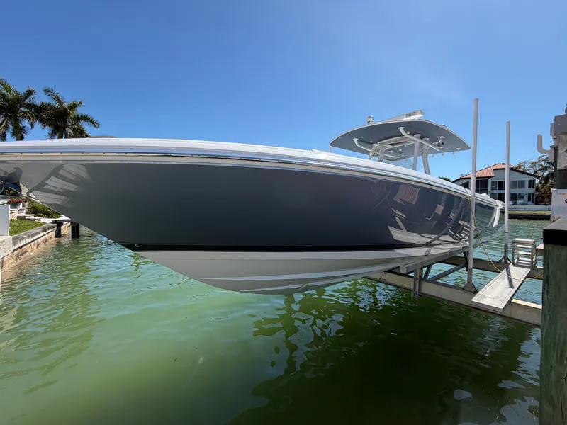 Slide: The Image of Intrepid 375 Nomad FE 2020 - 73