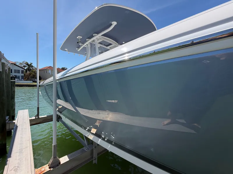 Slide: The Image of Intrepid 375 Nomad FE 2020 - 79