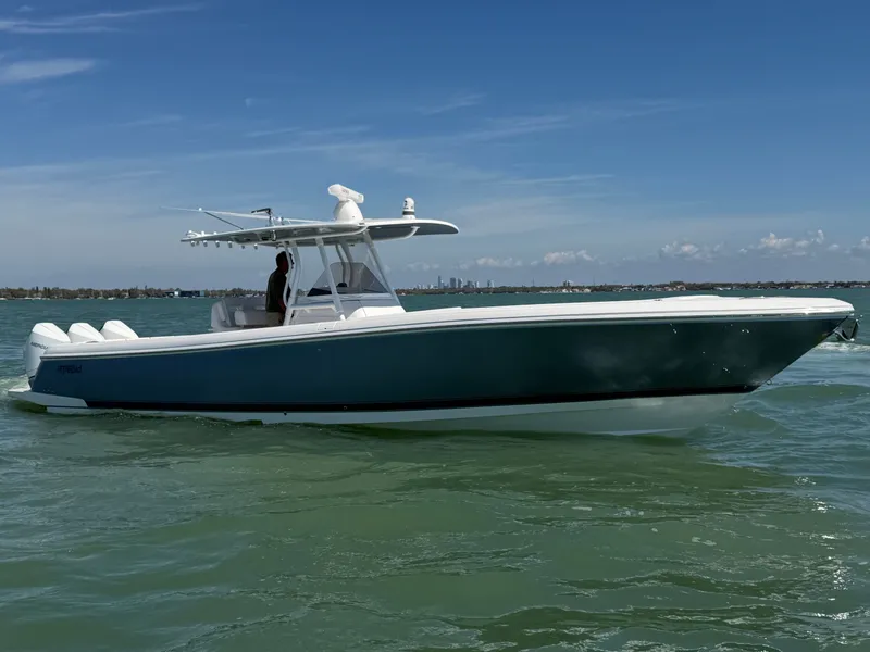 Slide: The Image of Intrepid 375 Nomad FE 2020 - 9