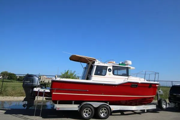 Slide: The Image of Ranger Tug R-23 2021 - 0